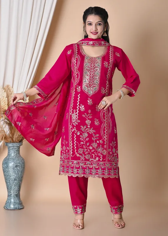 Women’s Ethnic Embroidered Kurti Set